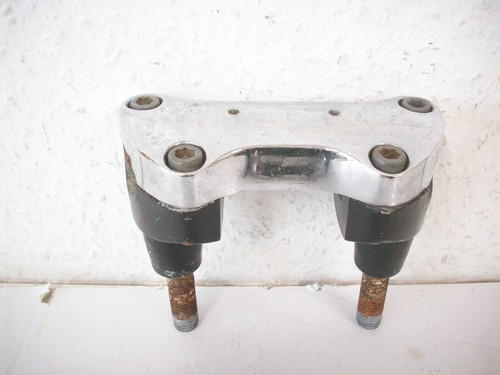 Handlebar holder bracket - /,