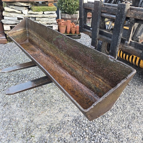 Reclaimed cast iron - cast,