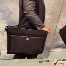 NewVintage Olympia Hanging