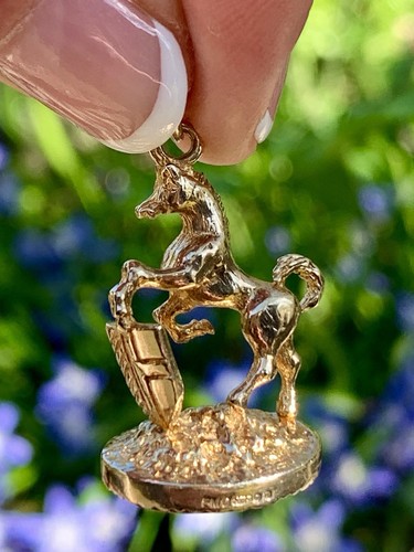 9ct gold horse fob pendant - 9ct,