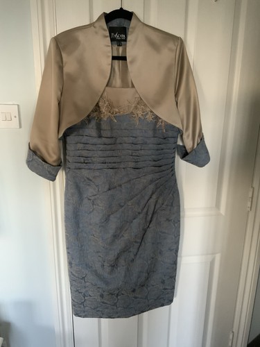 Ladies size wedding outfit - 14,