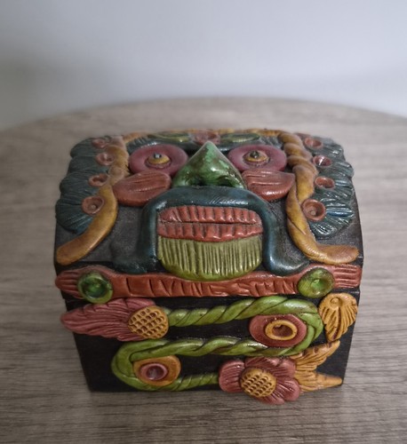 Vintage hand carved - hand,
