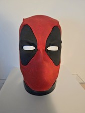 Marvel Legends Deadpool’s