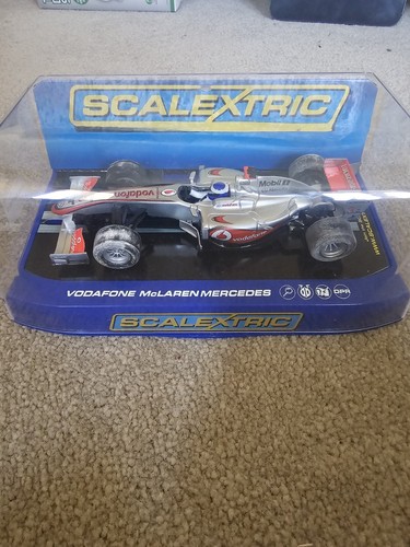 Scalextric vodafone mclaren - scalextric,