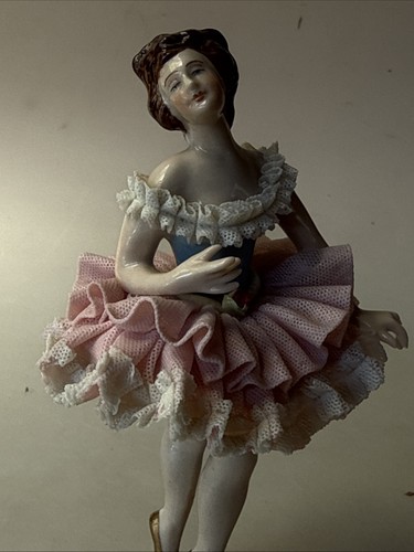 Porcelain figurine dancer