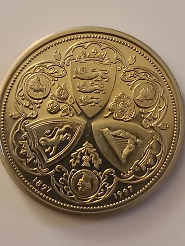 100 years queen victoria - queen,