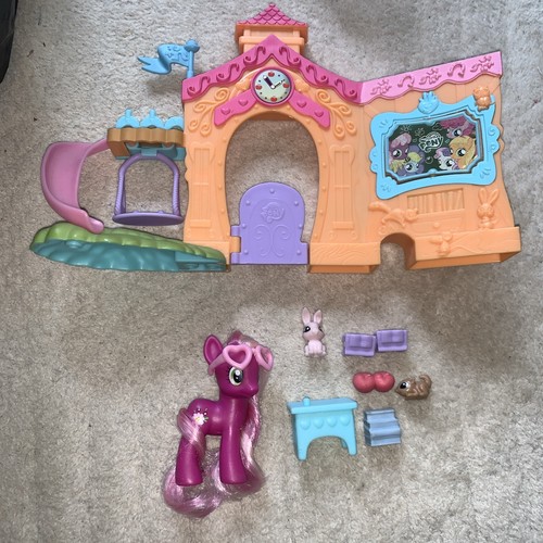 Little pony ponyville - little,
