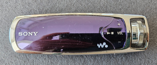 Sony walkman s705f purple - sony,
