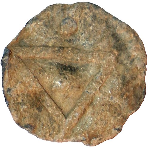 English lead token triangle - english,