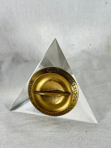 Opel emblem badge award - opel,