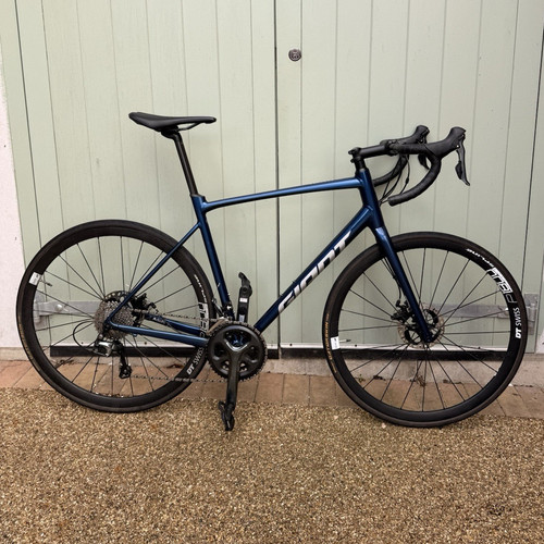 Giant contend road - road, bike