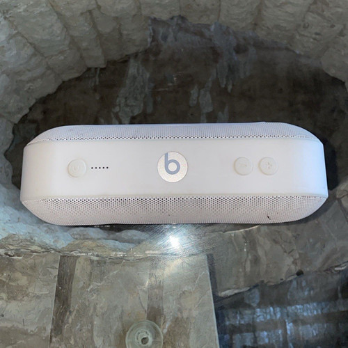 Beats pill bluetooth portable - beats, pill+