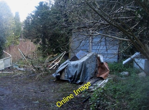 Photo 6x4 derelict - 6x4, plot