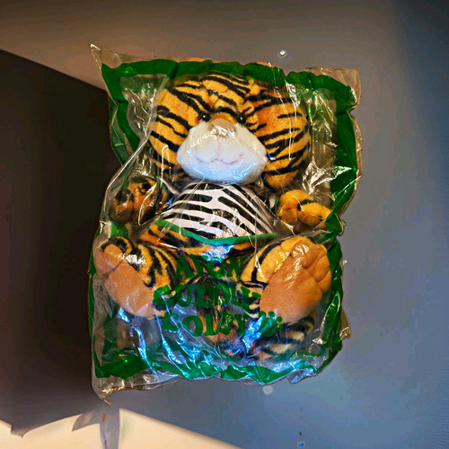1992 avon cuddly - 1992, tiger