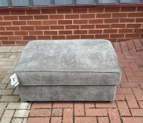 Scs display footstool - scs, ex