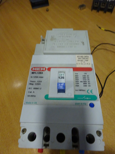 Mem mfl1253 125a - 125a, mccb