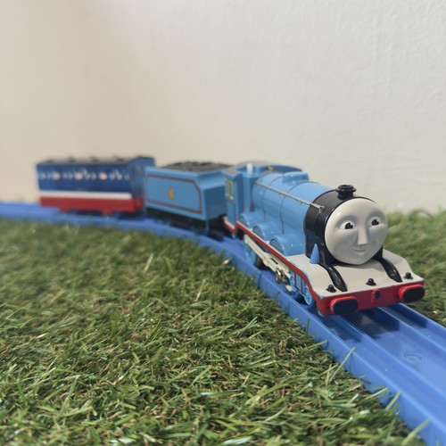 Thomas and friends gordon - friends,