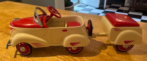 Hallmark kiddie car classics - hallmark,