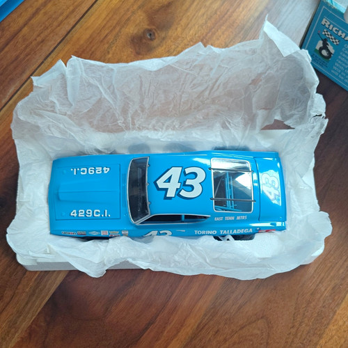 Route wix collectibles richard - route,