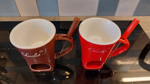 Pair ceramic chocolate - of,