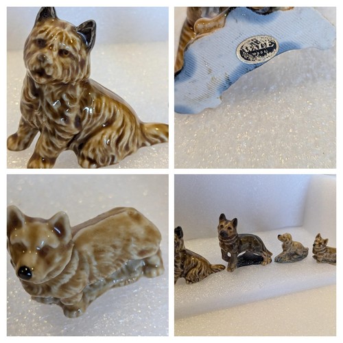 Vintage wade whimsies dogs - vintage,