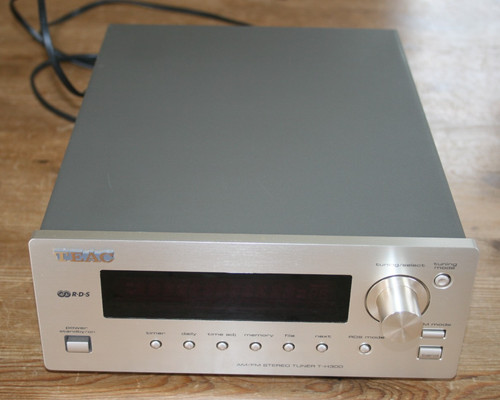 Nice teac stereo tuner - teac,