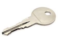 N073 Thule Original Key Roof