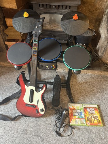 Guitar hero world tour - guitar, xbox