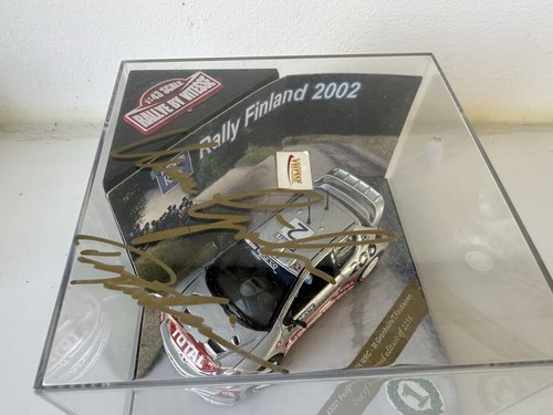 Signed marcus gronholm peugeot - signed,