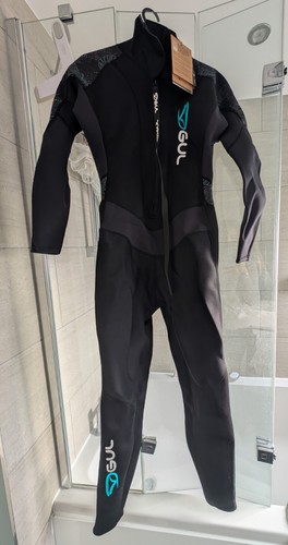 Gul wet suit size - suit,