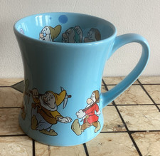 DISNEY STORE EXCLUSIVE - SNOW