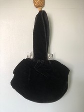 Original Vintage 30 - 40s Black Velvet w/ Clear Lucite deco Wrist Evening Purse