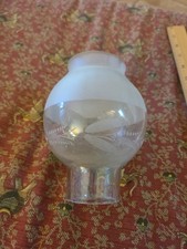 Vintage Etched Frosted Round