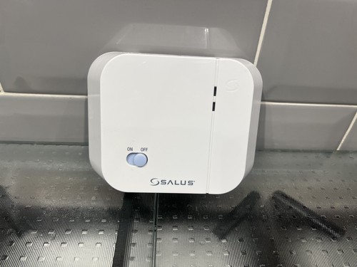 Salus rt500rf receiver - salus,