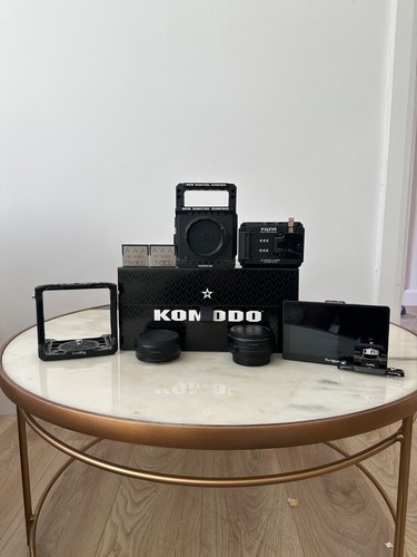 Red komodo cinema camera - 6k,
