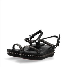 Christian Louboutin Rockstuds