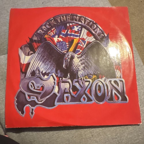 Saxon vinyl - saxon,