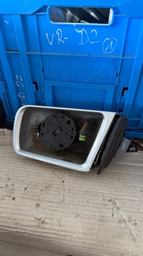 Left mirror adjustable - left,