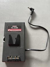 Hawk-woods VL-C300 Canon C300 V-Lok Power Distribution Box -5x 12v Reg Power-Con