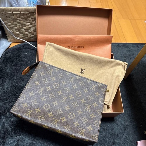 Louis vuitton clutch - louis,