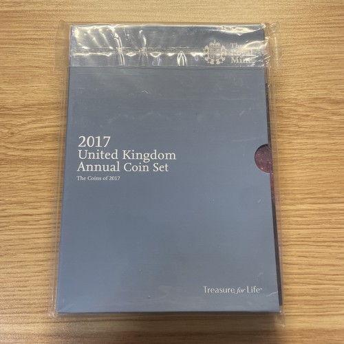 Royal mint annual coin - mint, 13
