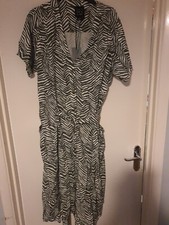 Ladies Uk18 Editors Cut