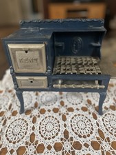 RARE OLD KENT CAST IRON SALESMAN SAMPLE GAS RANGE DOLL TOY STOVE MINIATURE