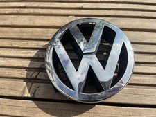 x1 Volkswagen Golf Mk5 Twist Lock 125mm Front Grille Badge Genuine 1T0 853 601