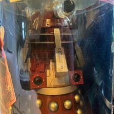Doctor Who 2010 Red 18 Inches radio Controlled Supreme Dalek news box