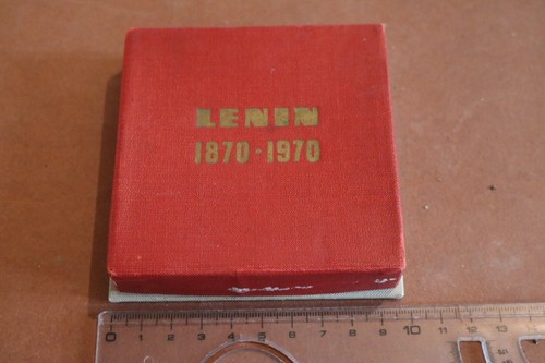 Old case with medal lenin - old,