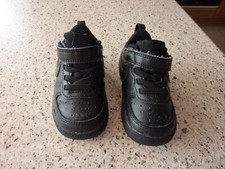 BABY INFANT BOYS NIKE TRAINERS BLACK UK4.5 GUC