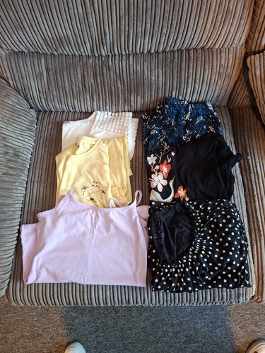 Ladies clothing bundle - clothing,