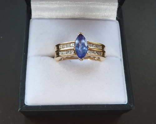 Tanzanite and diamond - and,