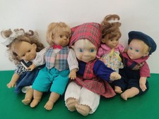 5 Vintage Spanish Soft-Body Dolls ( A 81 )